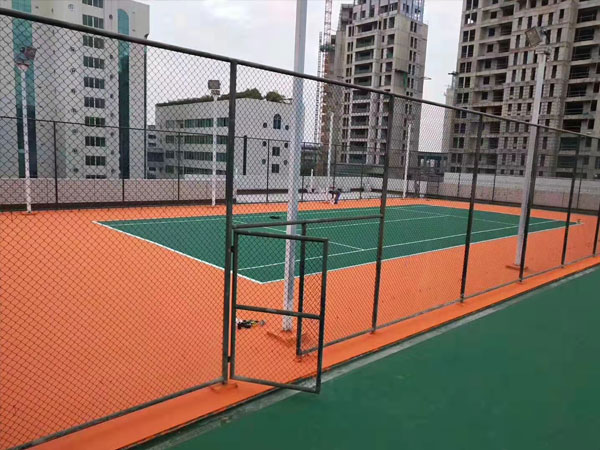 广美网球场地坪